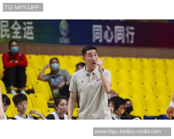 文班坚定信念全力冲击季后赛目标不急于跳过成长阶段力争分区顶端